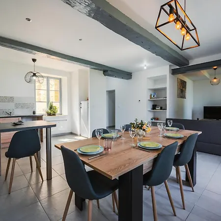 Les Saint-aignan Holiday home *