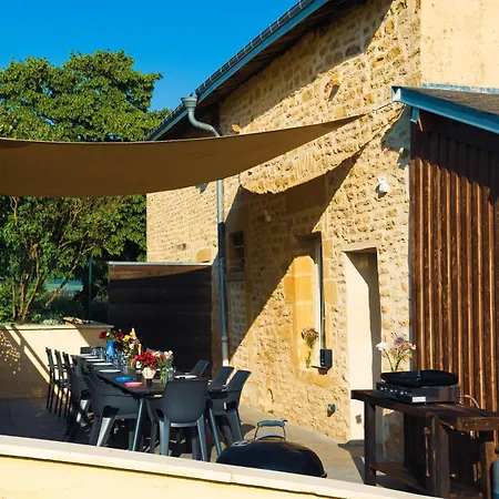 Les Saint-aignan Holiday home *